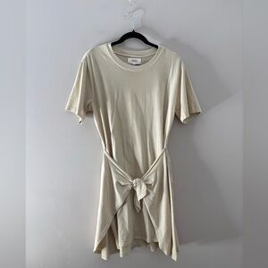 Xirena Emme Tie Front T Shirt Dress in Creme